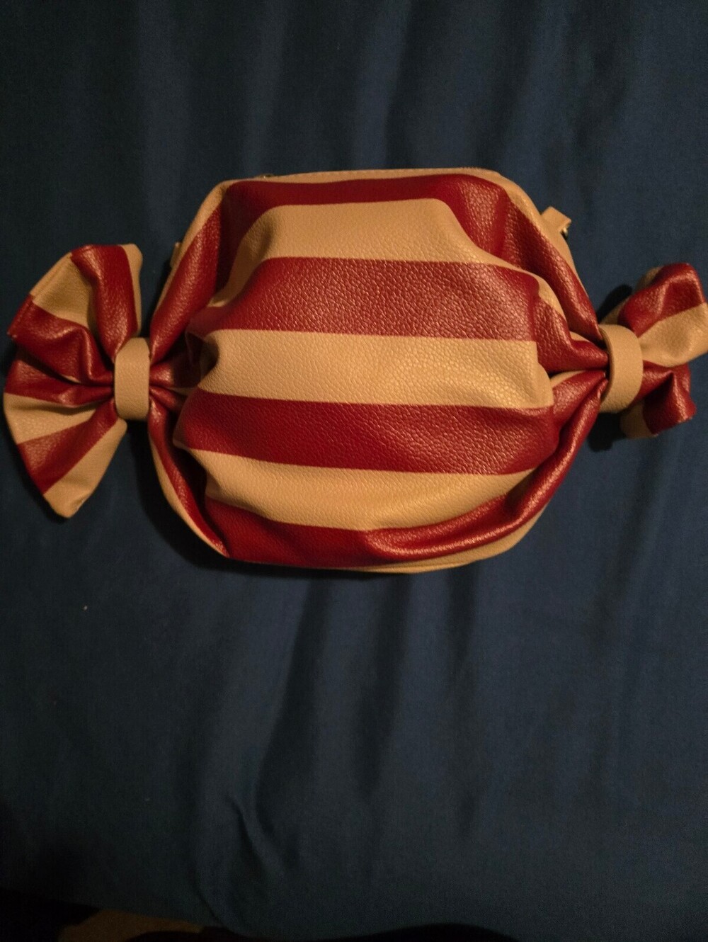 Candy-Shaped Striped Red and Beige Faux Leather Coin Purse with Zipper Closure